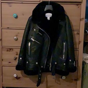 The Arrivals Shearling Moya III in Black